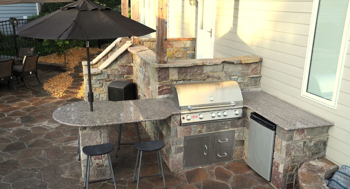 Terrazzo buitenkeuken oven midden